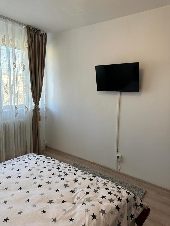 Velovan Apartment Craiova Exterior photo